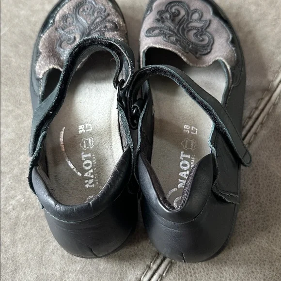 Naot Mary Jane’s size 38/7 - Picture 2 of 5